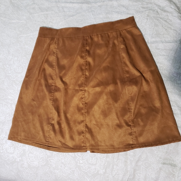 Tan Button Front Mini Skirt - Picture 5 of 12